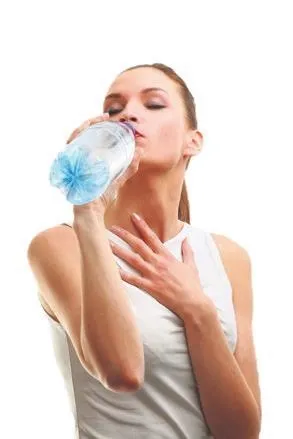 kadinlarda-daha-sik-gorulen-idrar-yolu-enfeksiyonu-ihmale-gelmiyor-1652131410290.jpeg Kadınlarda daha sık görülen idrar yolu enfeksiyonu ihmale gelmiyor-3