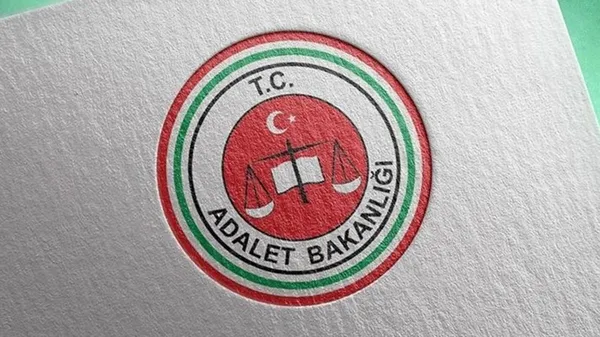 hasan-yilmaz-kimdir-adalet-bakan-yardimciligina-atanan-hasan-yilmaz-kac-yasinda-1602831006826.jpg Hasan Yılmaz kimdir? Adalet Bakan Yardımcılığına atanan Hasan Yılmaz kaç yaşında?-2