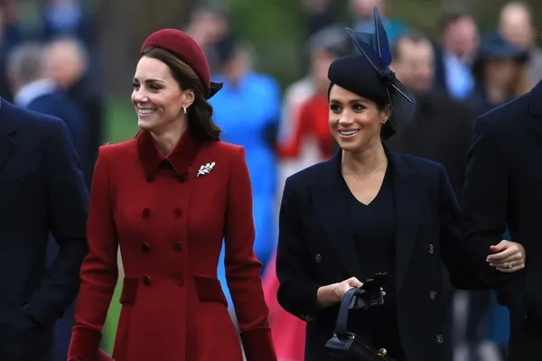 İngiliz Kraliyetinde gelin kaynana kavgası bitti elti kavgası başladı: Kate Middleton ile Meghan Markle birbirine girdi-5