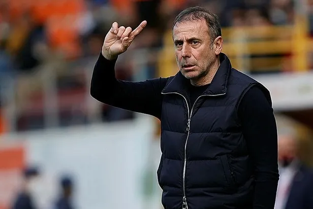 islem-tamam-abdullah-avci-alanyasporu-da-avladi-1645377572701.jpeg İşlem tamam! Abdullah Avcı Alanyaspor'u da avladı-4