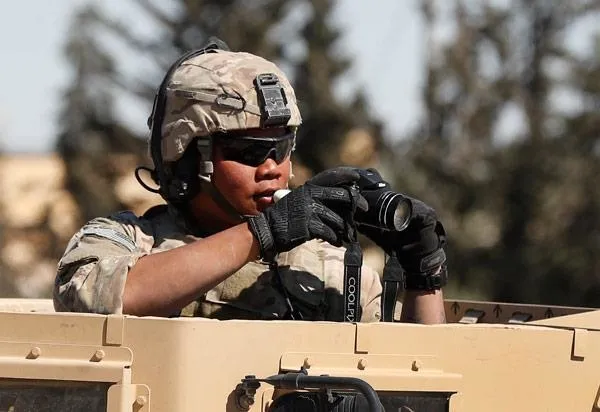 ABD'nin Münbiç'teki askerleri böyle görüntülendi-15