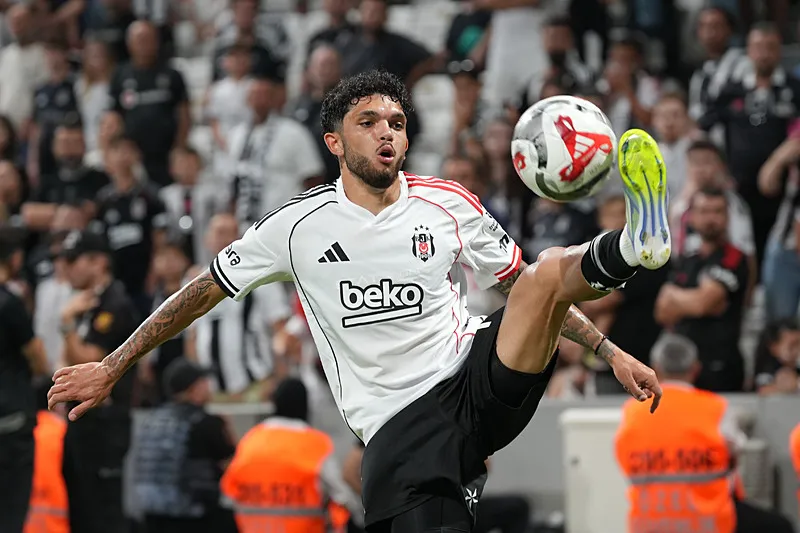 Solskjaer'in kozu orta saha! Beşiktaş'ın 11'i netleşti - 3