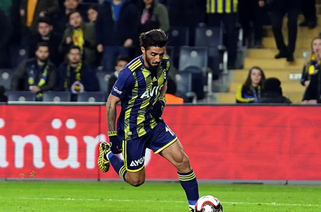 Fenerbahçe son dakika| Fenerbahçe Allahyar'ı Ukrayna ekiplerinden Zorya Luhansk'a kiraladı