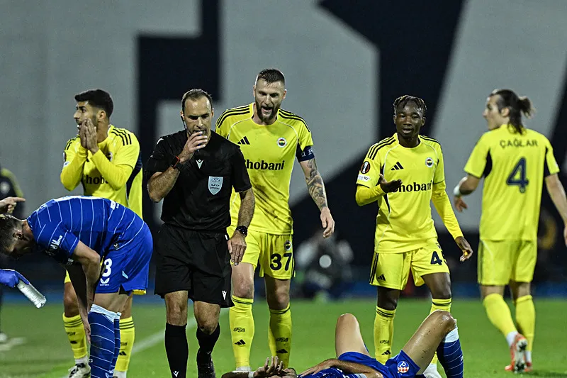 Domenico Tedesco ilk 11'ini belirledi! Antalyaspor maçında forma onların - 6