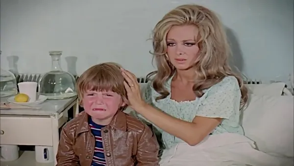 İlker İnanoğlu kaç yaşında? Yumurcak filminin yıldızı İlker İnanoğlu kimdir?-2