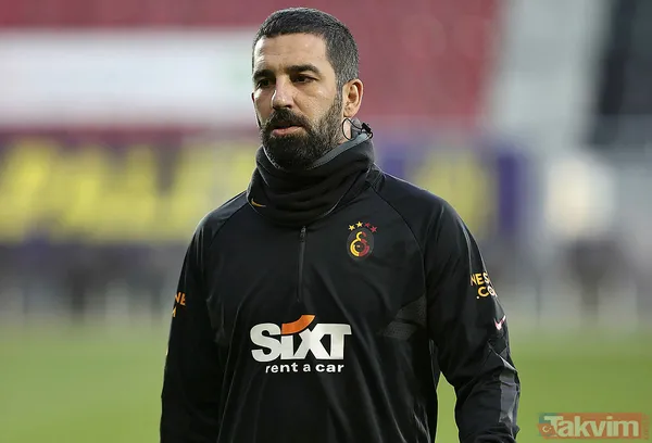 Arda Turan Sözleşmesinin 1 Yıl Daha Otomatik Olarak Uzamasına 3 Maç Kalan Arda Turan, Karagümrük, Göztepe Ve Trabzonspor Maçlarında İlk 11'De Forma Giyerse...