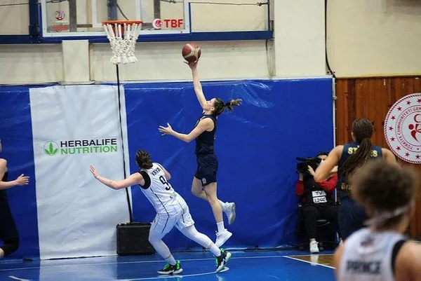 Marcelo imzayı attı (Yurttan ve dünyadan spor gündemi)-9