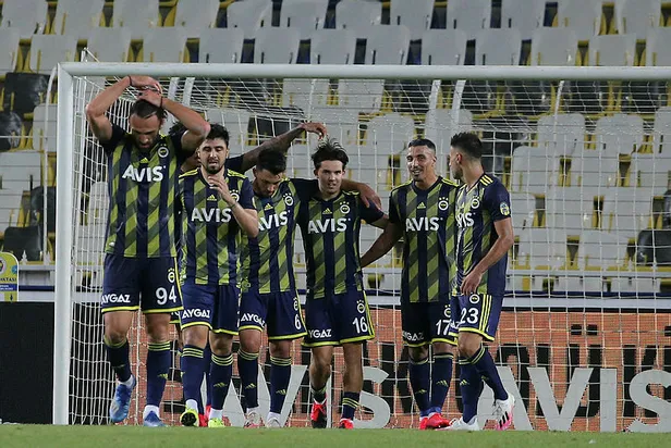 Süper Lig'in zirvesi de dibi de karmakarışık! İşte son puan durumu, fikstür ve 31.hafta maçları-10