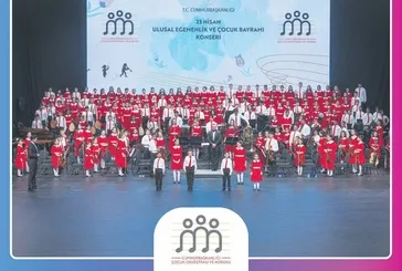 Renkli konuklarla biz bize sohbet