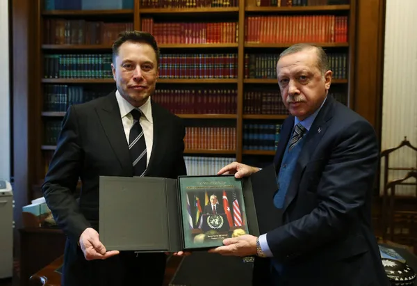 son-dakika-baskan-recep-tayyip-erdogan-elon-musk-ile-gorustu-1639666379480.jpg SON DAKİKA: Başkan Recep Tayyip Erdoğan Elon Musk ile görüştü-5