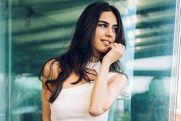 Amine Gülşe apar topar hastaneye kaldırıldı!-9
