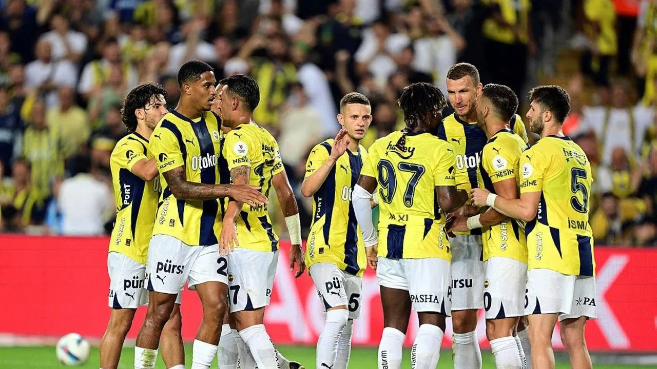 Fenerbahçe’de kriz! Ayrılmak istemiyor