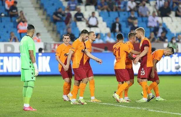 trabzonspor-galatasaray-ile-2-2-berabere-kaldi-mac-sonucu-1631473564898.jpeg