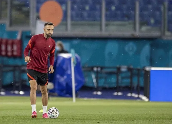 Beşiktaş milli futbolcu için anlaşma sağladı: Kenan Karaman Kartal oluyor-2