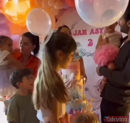 Barış Arduç ve Gupse Özay'ın kızı Jan Asya 2 yaşında! "Çocuk hiç mi babaya benzemez!" İşte doğum günü partisinden ilk görüntüler - 8