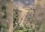 Malatya'da deprem anında korkutan görüntü!
