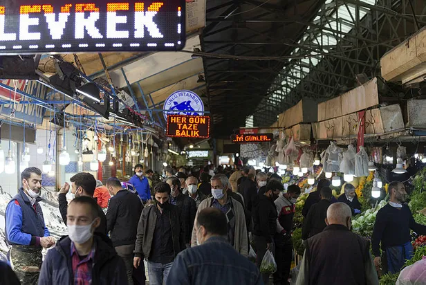 Bilim Kurulu Üyesi Prof. Dr. Tevfik Özlü bugün için uyardı: "Yukarıya doğru çıkışı bir hafta 10 gün sonra görebiliriz"-3