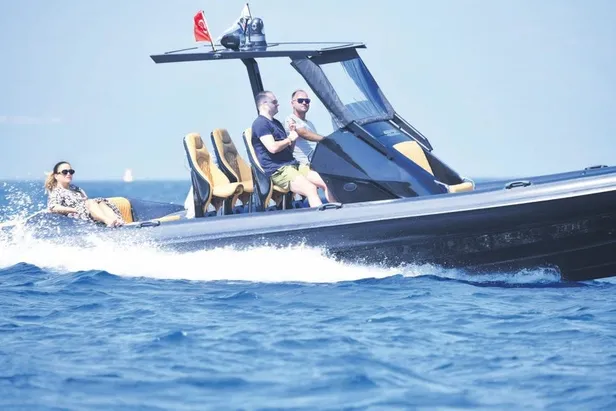 1660594317240.jpeg Yasemin Özilhan boşanma iddialarına noktayı koydu! İzzet Özilhan'ın...-4