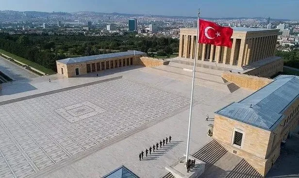 meteoroloji-duyurdu-hava-sicakliklari-mevsim-normallerinin-uzerinde-seyretmeye-devam-edecek-istanbul-ankara-ve-1659025203627.jpeg Meteoroloji duyurdu! Hava sıcaklıkları mevsim normallerinin üzerinde seyretmeye devam edecek: İstanbul, Ankara ve İzmir...-6