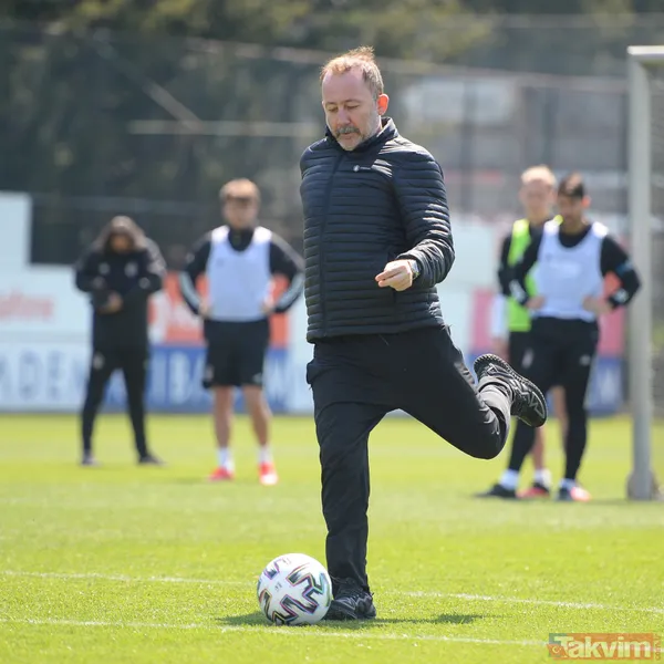 Kartal evinde Ankaragücü'nü ağırlıyor! Sergen Yalçın Beşiktaş'ın Ankaragücü karşısındaki 11'ini belirledi - 18