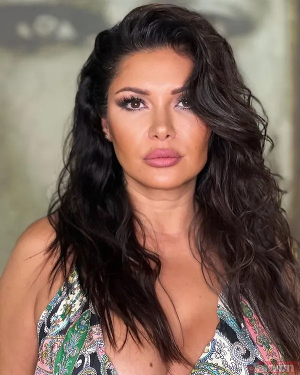 2 çocuk annesi Tuğba Altıntop “kızım ve torunum” deyip paylaştı! Rafet El Roman’ın eski eşinin son haline bakın! Hayranlarını korkutmuştu... - 20