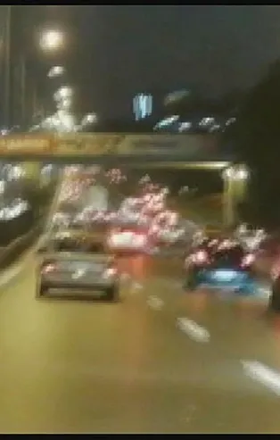 Son dakika: Sivil trafik ekiplerinden drift ve makas denetimi! 37 araç trafikten men edildi