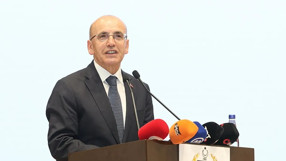 Bakan Mehmet Şimşek'ten enflasyon açıklaması: "Piyasalardaki türbülansı iyi yönettiğimiz kanısındayız"