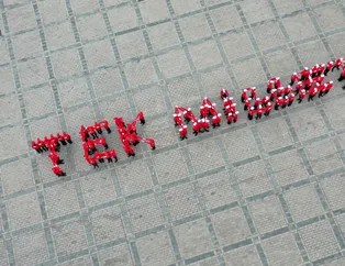 "15 Temmuz" temalı koreografi, Ayasofya Meydanı'nda sergilendi