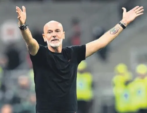 F.Bahçe ile anılan Pioli Milan’dan ayrıldı