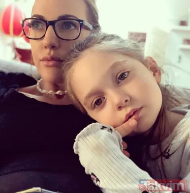 Yıldız Tilbe'nin boyu kadar kızı olduğunu görenler inanamıyor! Torunlarını duyanlar ise ikinci şoku yaşıyor... - 14