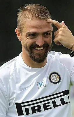 Beşiktaş Caner'i KAP'a bildirdi