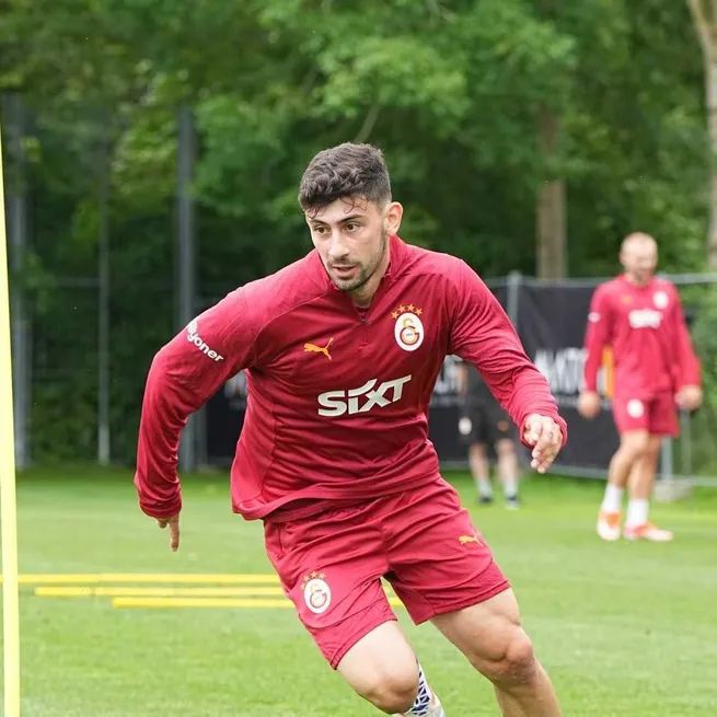 Yusuf Demir’e ayrılık izni