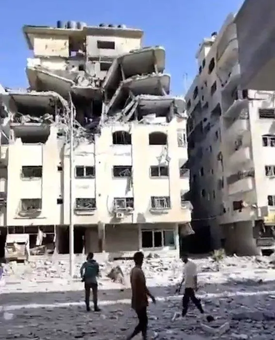 CANLI TAKİP | İşgalci İsrail Gazze'ye 24 gündür ölüm yağdırıyor! Havadan karadan denizden her yerden bombalıyor-10