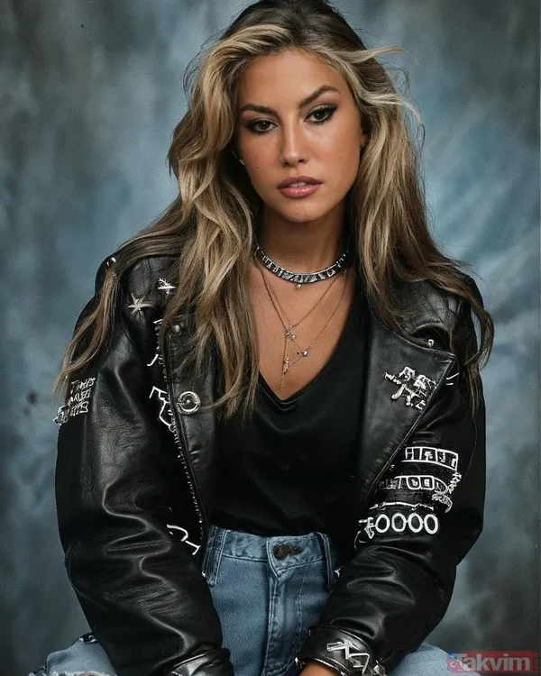 Sosyal medyada 90’lar rüzgarı! Ünlü isimleri hiç böyle görmediniz! Çağla Şıkel, Yasmin Erbil, Şükran Ovalı, Nilperi Şahinkaya... - 12