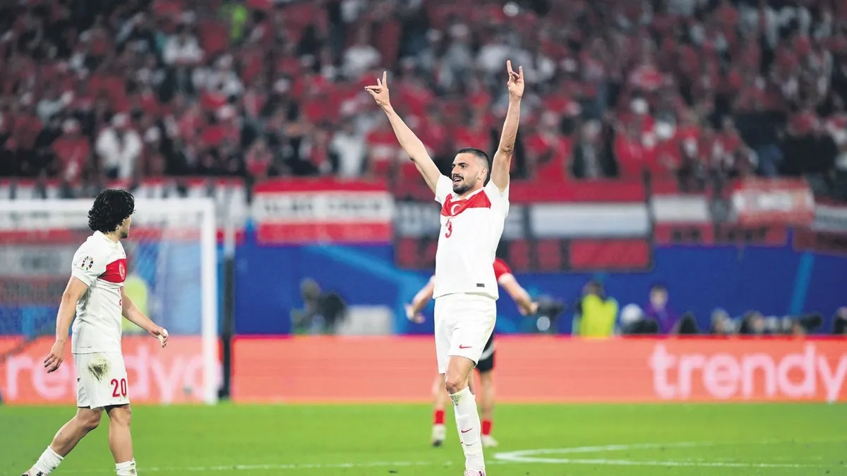 Merih Demiral'ın 2 maç ceza aldığı iddia edilmişti! TFF'den yalanlama geldi