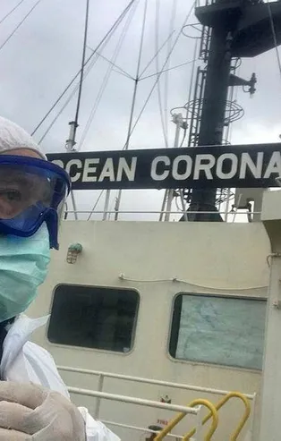 Son dakika: İstanbul Boğazı'ndan "Corona" geçti, Kıyı Emniyeti "evde kalın" çağrısı yaptı