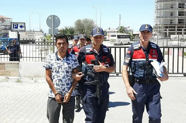 Sahte parayla kurbanlık alan 2 kişi tutuklandı