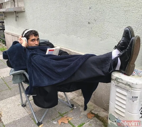 Yalı Çapkını'nın yıldızı Mert Ramazan Demir'in ikizi ortaya çıktı! Sosyal medya bu görüntüyle sallandı! Ferit Korhan'ın sanal ikizi meğer... - 2