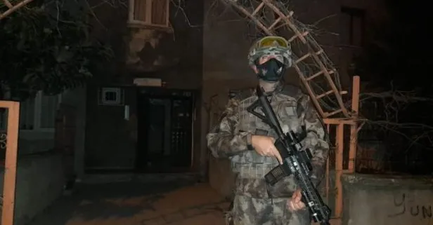 SON DAKİKA: İstanbul'da silahlı suç örgütüne şafak baskını: Şebeke lideri 'Fino Gürkan' yakalandı