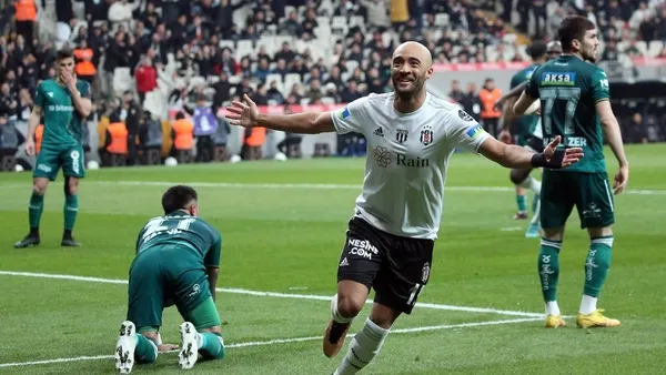 besiktasta-senol-gunes-ruzgari-221-puan-ortalamasi-yakaladi-1681160103536.jpeg Beşiktaş'ta Şenol Güneş rüzgarı: 2.21 puan ortalaması yakaladı!-2