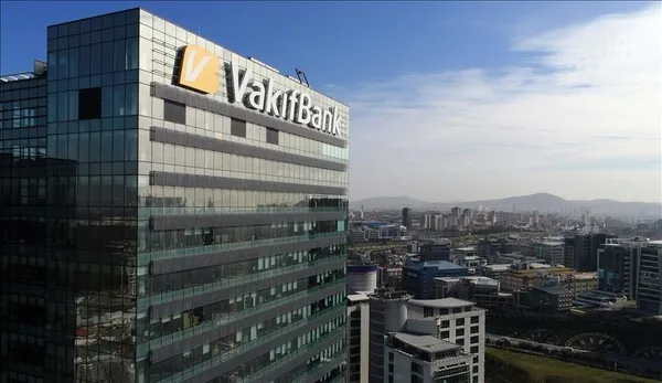 vakifbank-72-ay-vadeli-kredi-paketi-1-yil-erteleme-var-vakifbank-cipa-kredisi-nasil-alinir-1611308114019.jpg Vakıfbank 72 ay vadeli kredi paketi! 1 yıl erteleme var... Vakıfbank Çıpa Kredisi nasıl alınır?-4