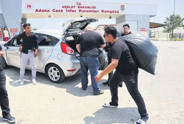 Tahliyeler başladı