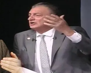 Üst aklın kuklası CHP!