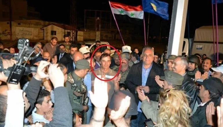 suriyede-kazan-kayniyor-hussam-lukadan-esadi-devirme-plani-kim-bu-hanasir-orumcegi-hussam-luka-1732995513824.jpeg Suriye'de kazan kaynıyor! Hussam Luka'dan Esad'ı devirme planı! Kim bu 'Hanasır Örümceği' Hussam Luka? (Takvim.com.tr arşiv)
