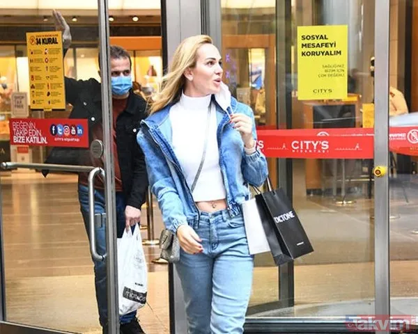 Masterchef Ayyüce bambaşka biri oldu 'camsız evde yaşadım' diyordu! Pembe saçlarını gören küçük dilini yuttu Ayyüce Kamit... - 33