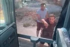 Aydın Didim'de tur otobüsüne saldırı! Aydın Valiliği'nden açıklama