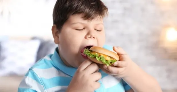 Fazla kilo obeziteye davetiye çıkarıyor! İşte uzmanından tavsiyeler...