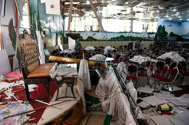 Afganistan'da bombalı saldırı: 12 ölü