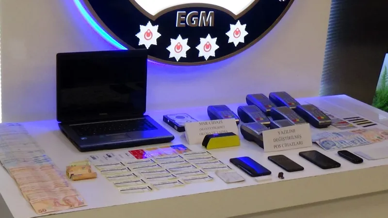 İstanbul'da "siber dolandırıcılık" operasyonu - 1