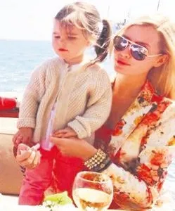 Serdar Ortaç'ın eşi Chloe'den iyi haber geldi-1